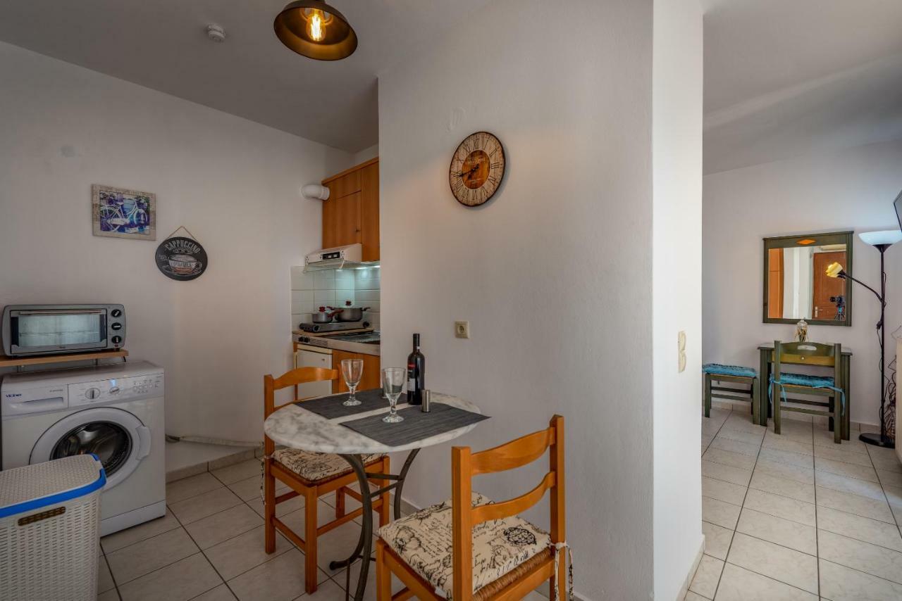 Mandy Seafront Apartments Zakynthos Town Exterior photo